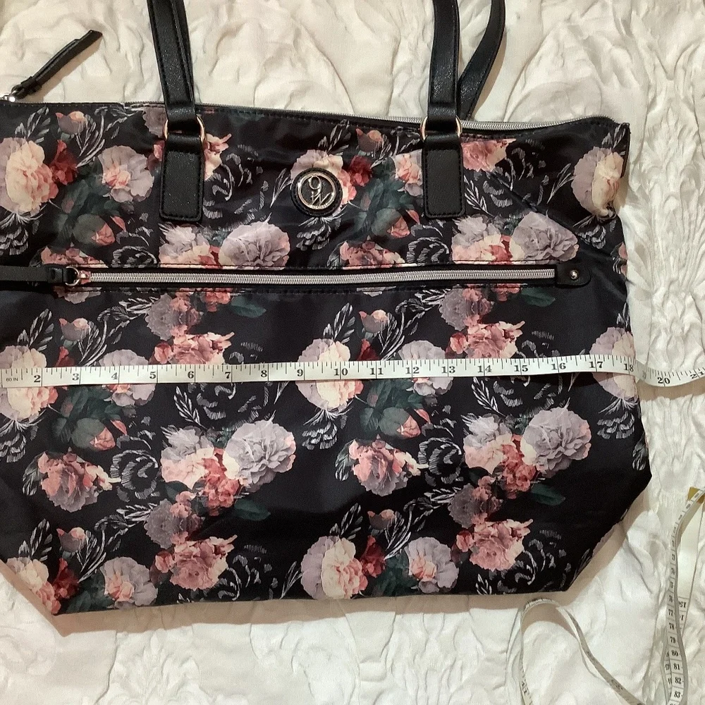 EUC Nine West‎ Tote Floral black/rose
